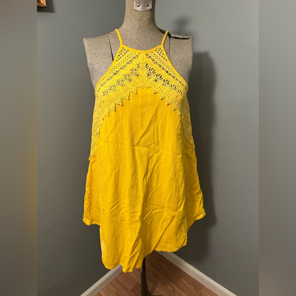 Women’s yellow Venus dress with embroidered high neckline US size 4